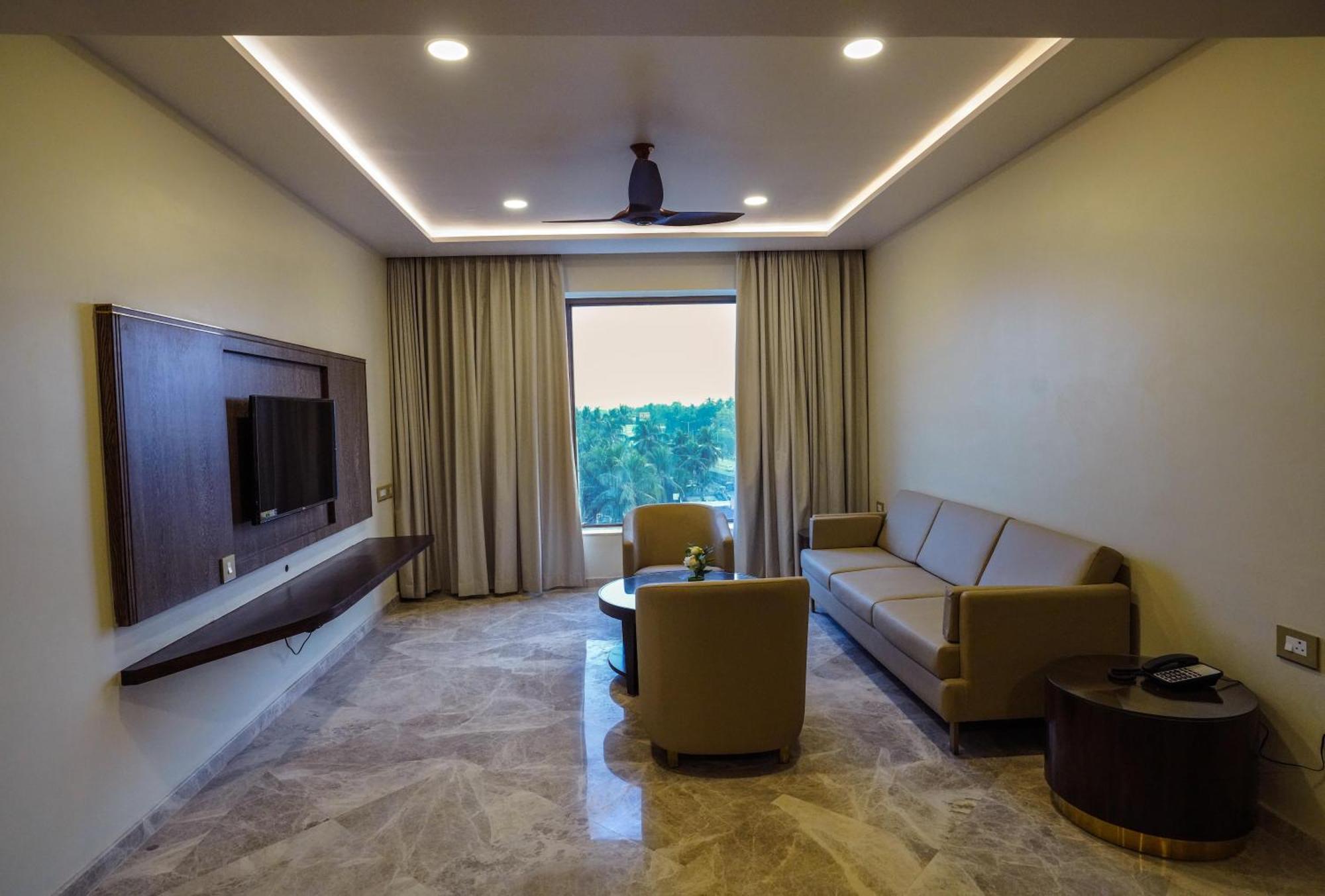 Uva Manish Kundapur Exterior foto