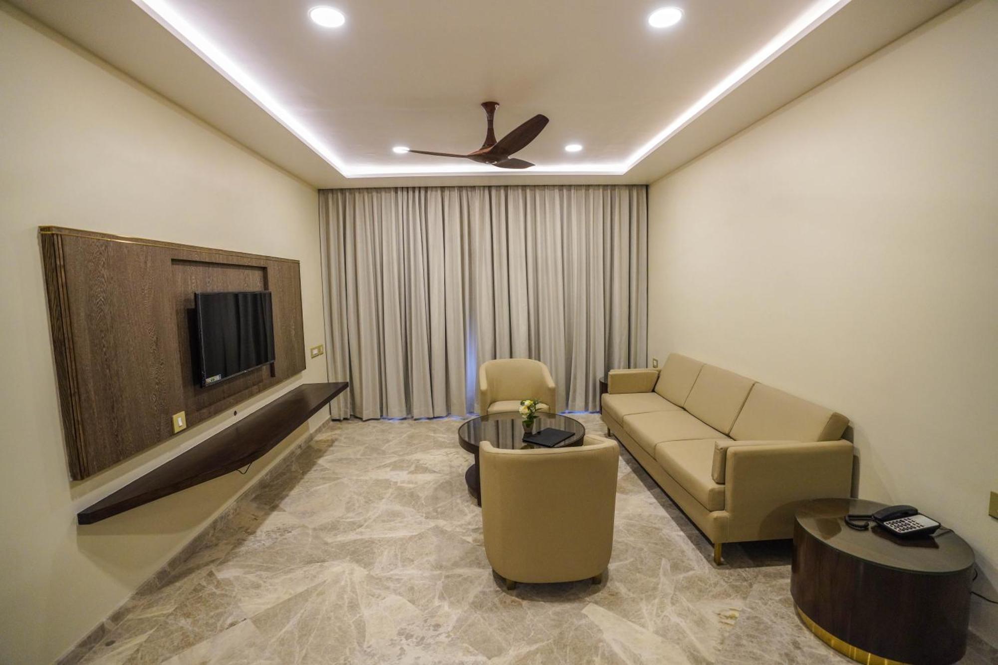 Uva Manish Kundapur Exterior foto
